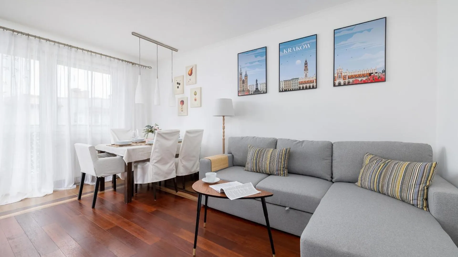 Cozy Apartment With Parking In Krakow By Noclegi Renters